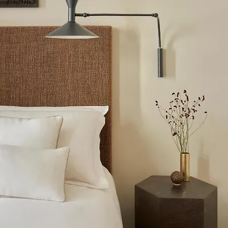 Crossing Manzoni Pensjonat Mediolan