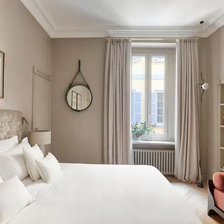 Guest house Crossing Manzoni Milan
