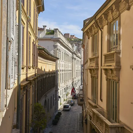 Crossing Manzoni 4* Mediolan