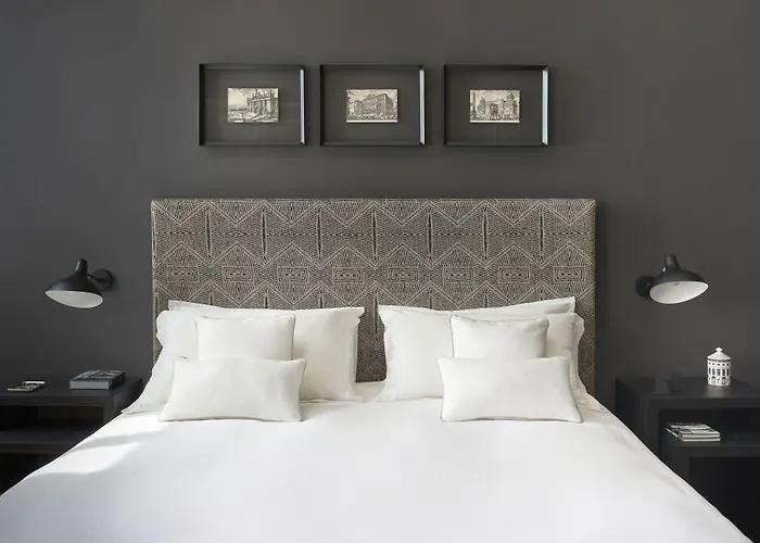 Crossing Manzoni Pensjonat 4*